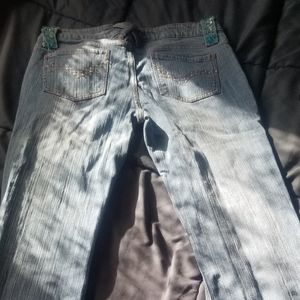 AZ Jean Co